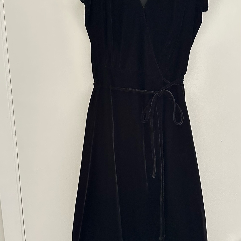 Elegant Black Dress